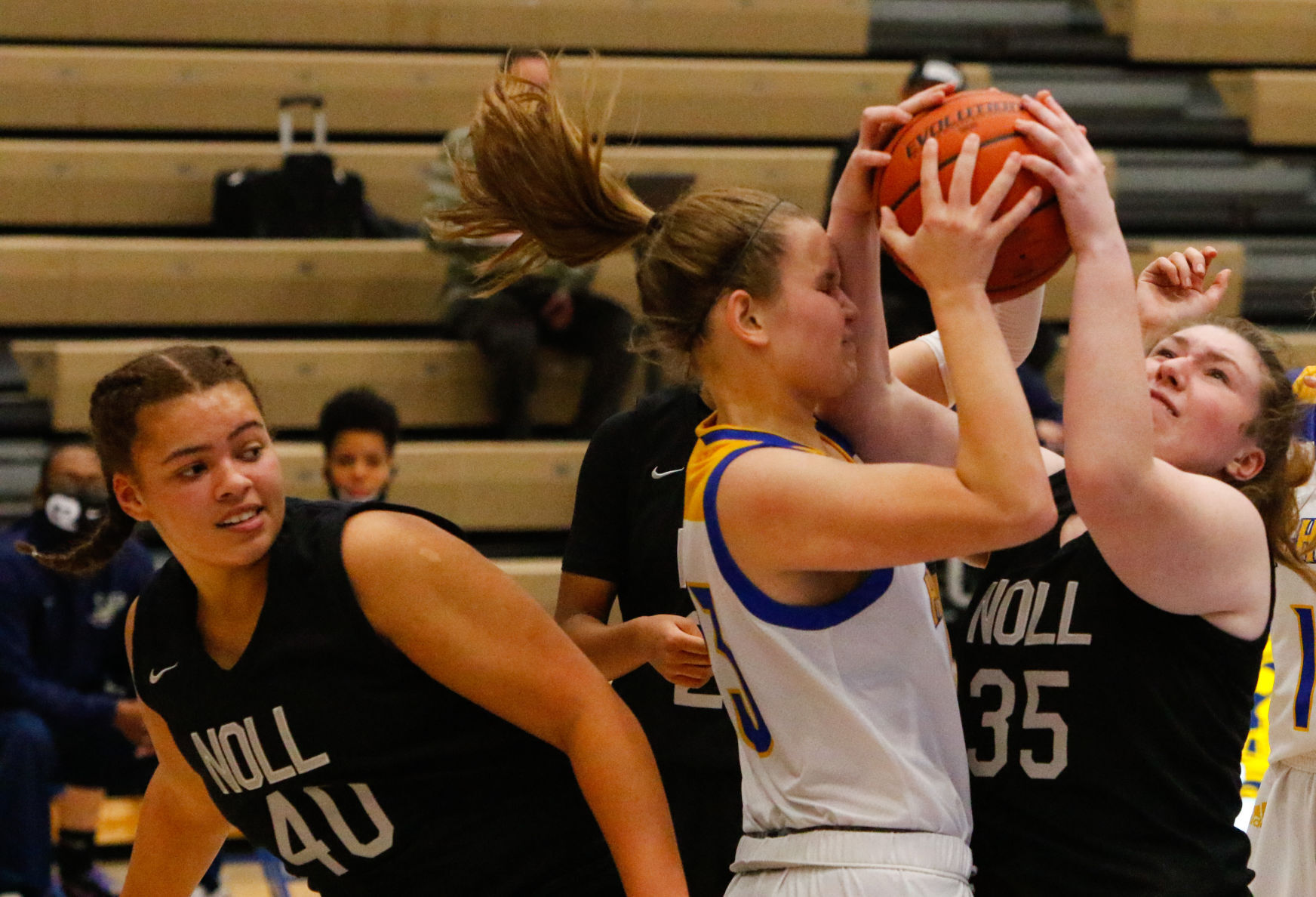 Bishop Noll at Highland girls basketball